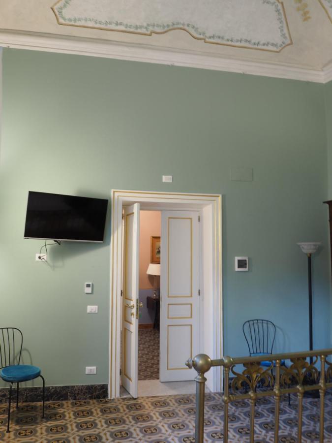 Dimora Lecerf Hotel Палермо Екстериор снимка