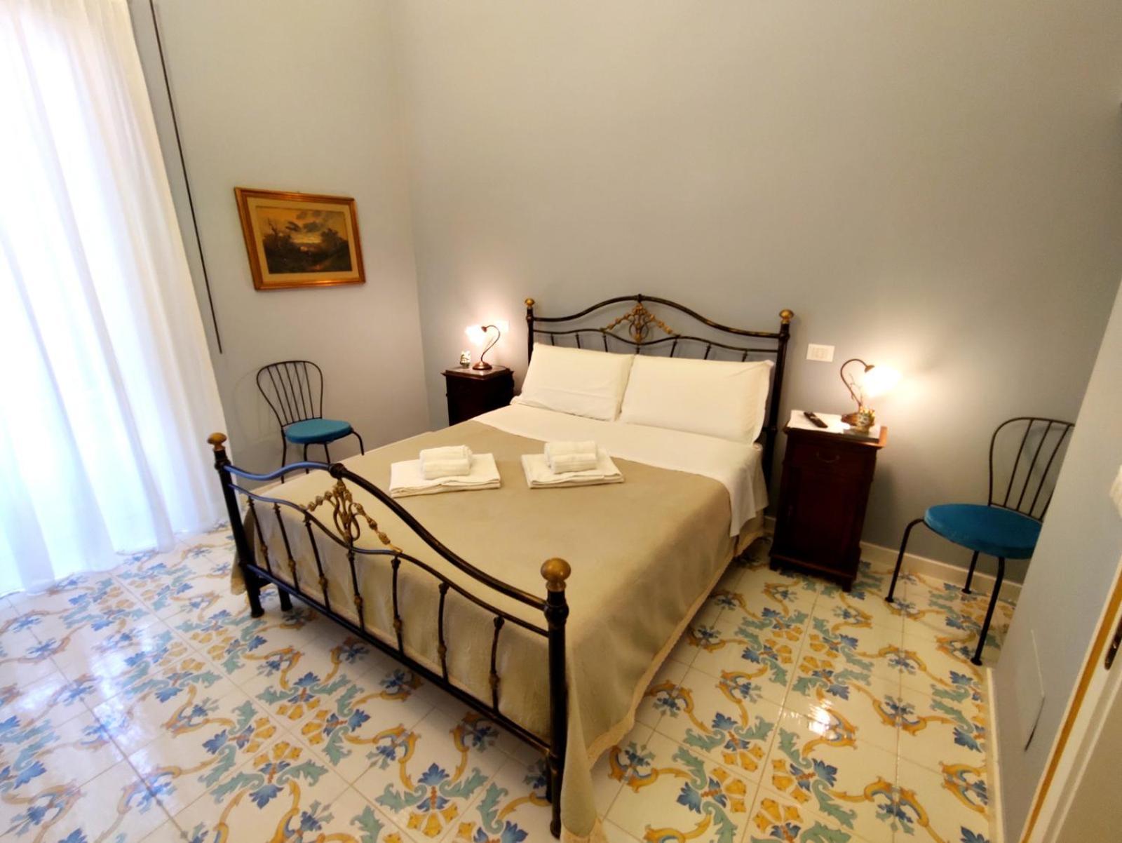 Dimora Lecerf Hotel Палермо Екстериор снимка